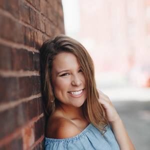 Meet your Posher, Lily